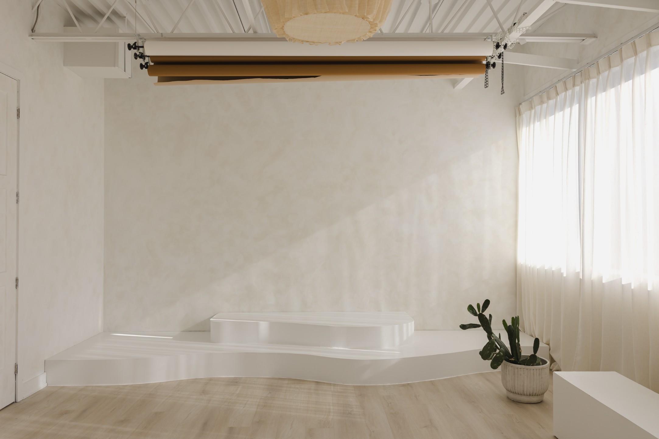 Sandstone Flowing Horizon Sofa