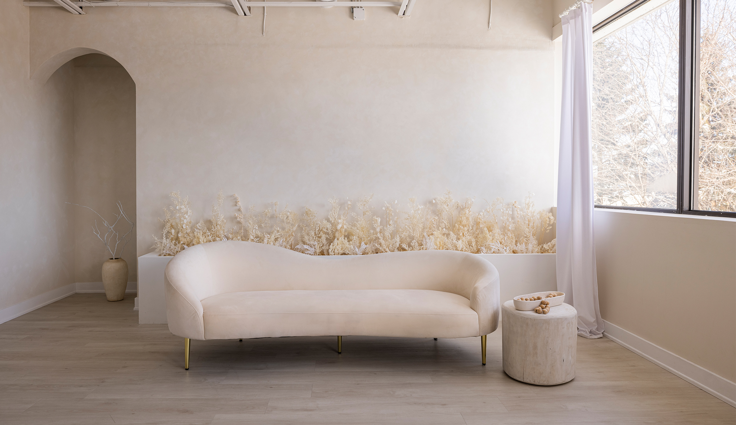 Sandstone Flowing Horizon Sofa