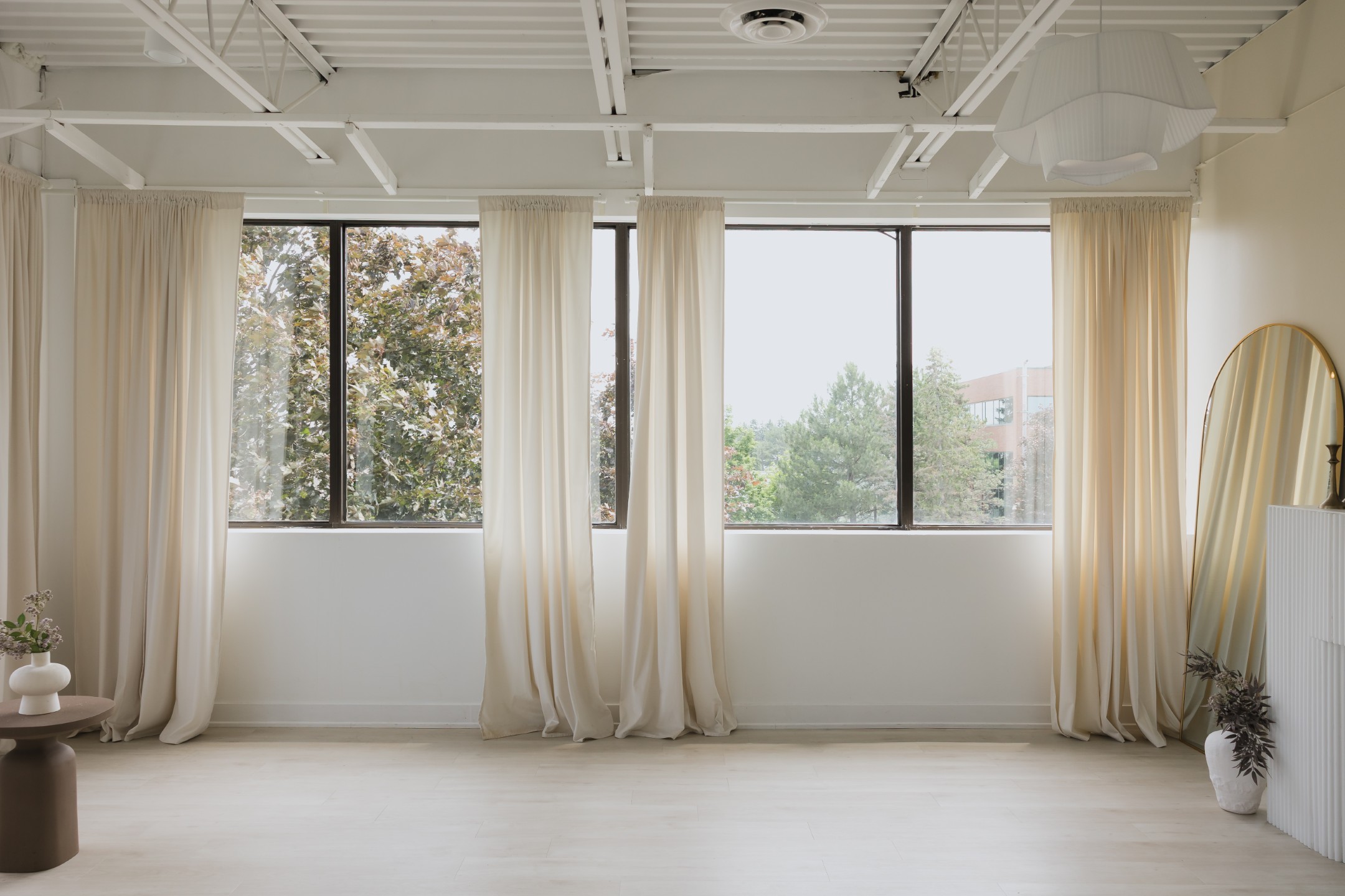 Daybreak empty studio view 11