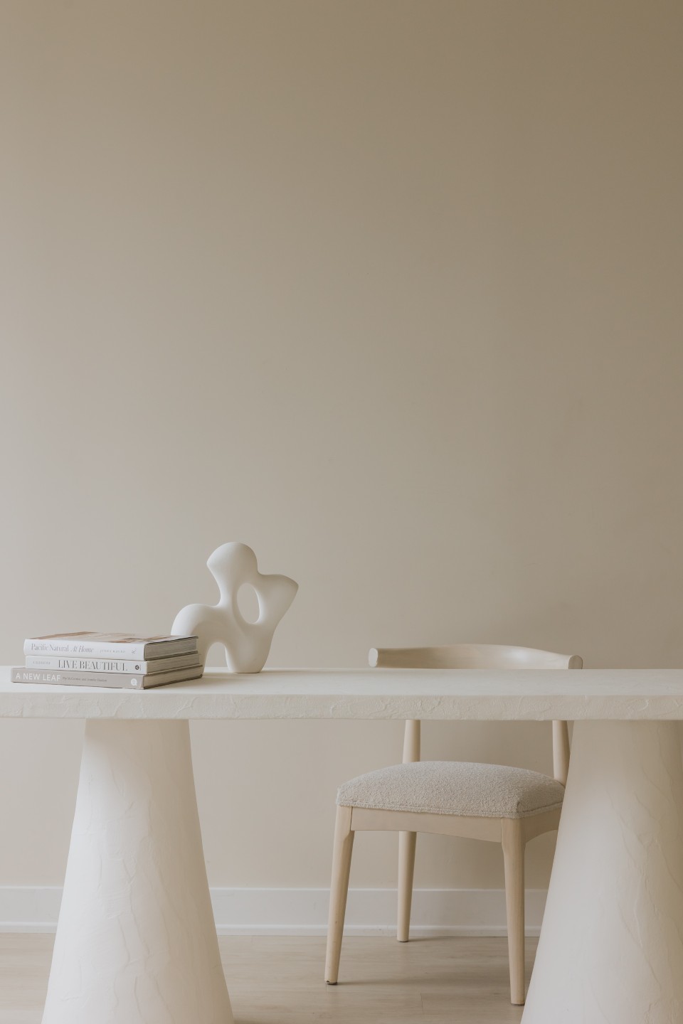 Sandstone empty studio view 14